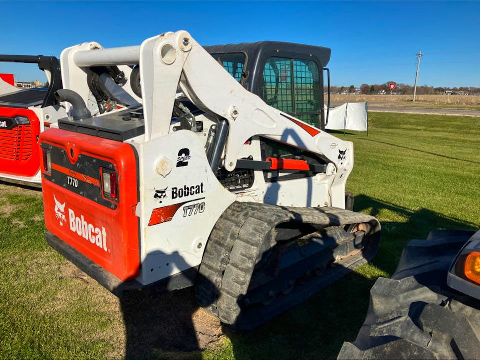 Bobcat T770