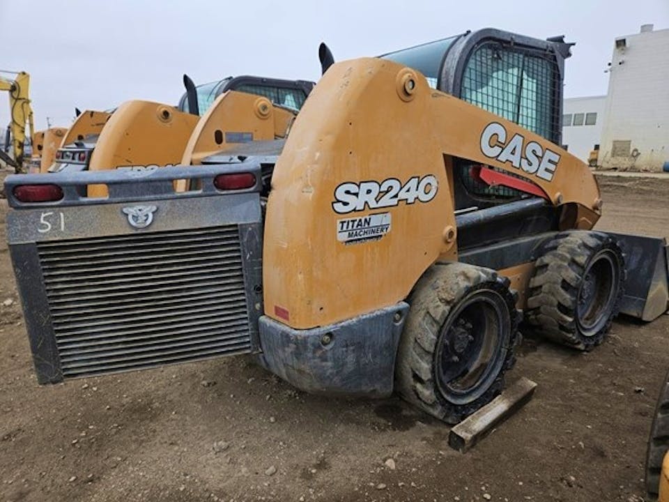 Case SR240