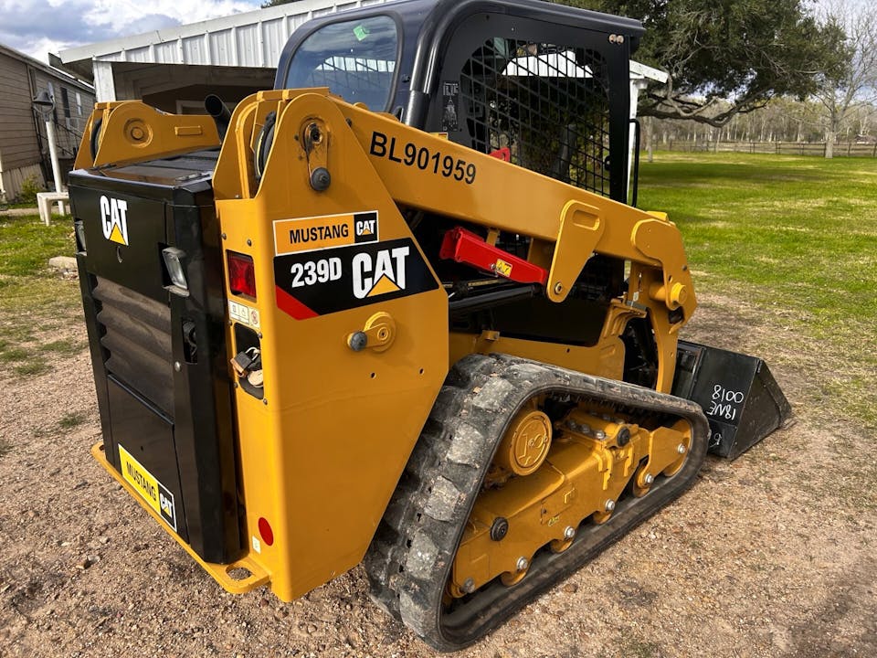 Caterpillar 239D