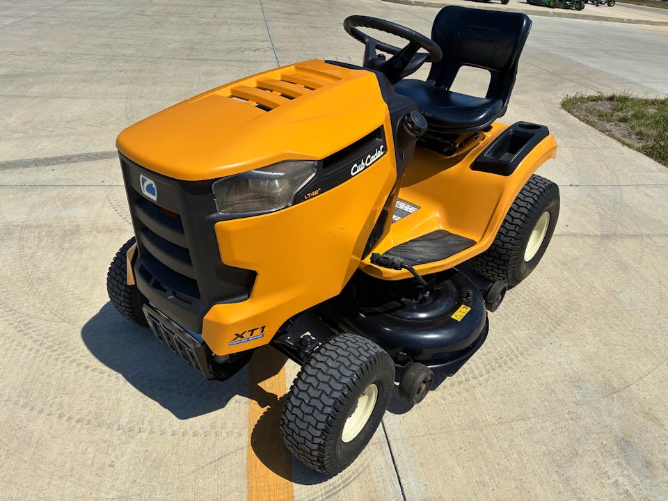 Cub Cadet LT42