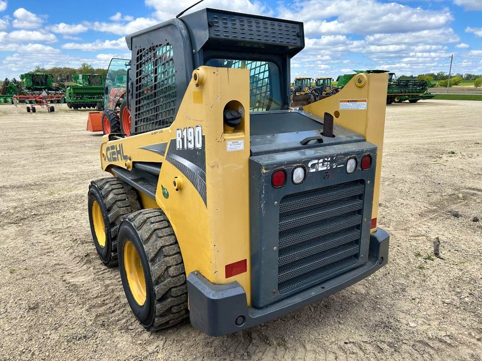 Gehl R190