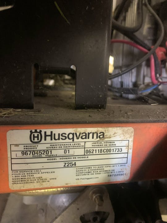 Husqvarna Z254