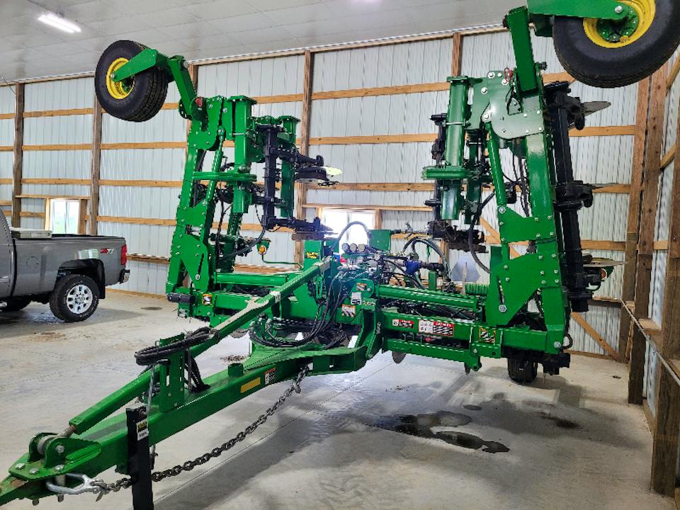 John Deere 2510H