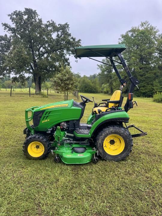 John Deere 2025R