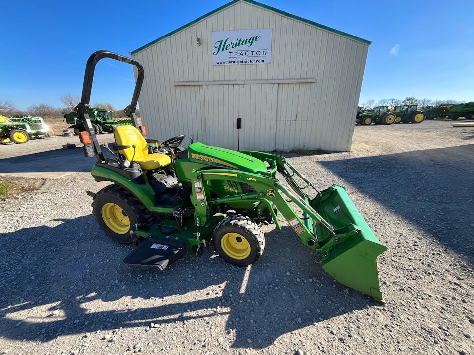 John Deere 2025R