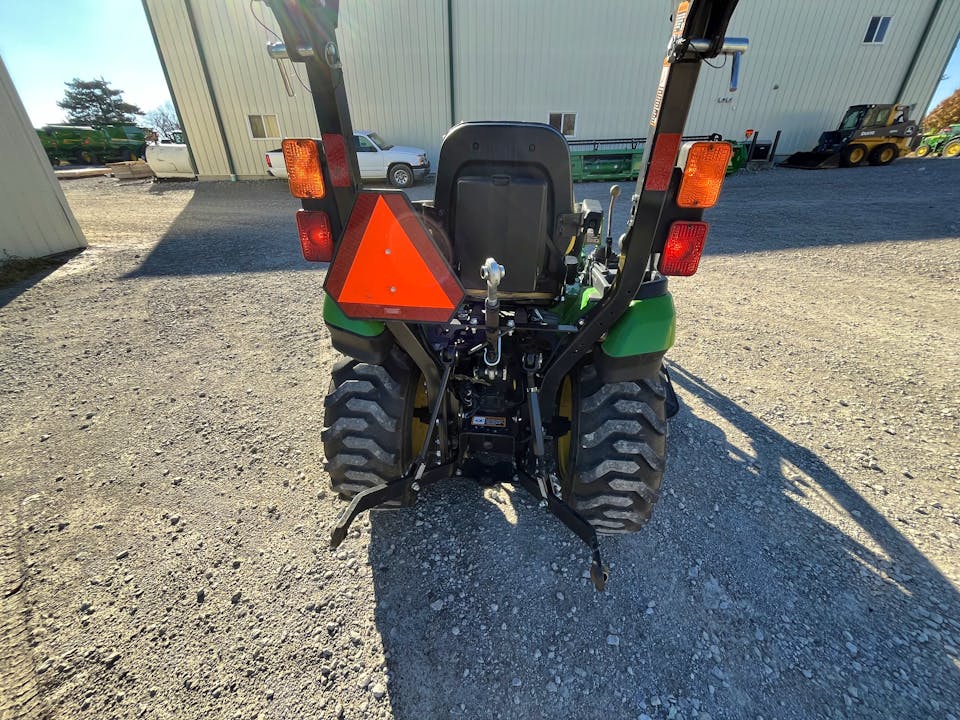 John Deere 2025R