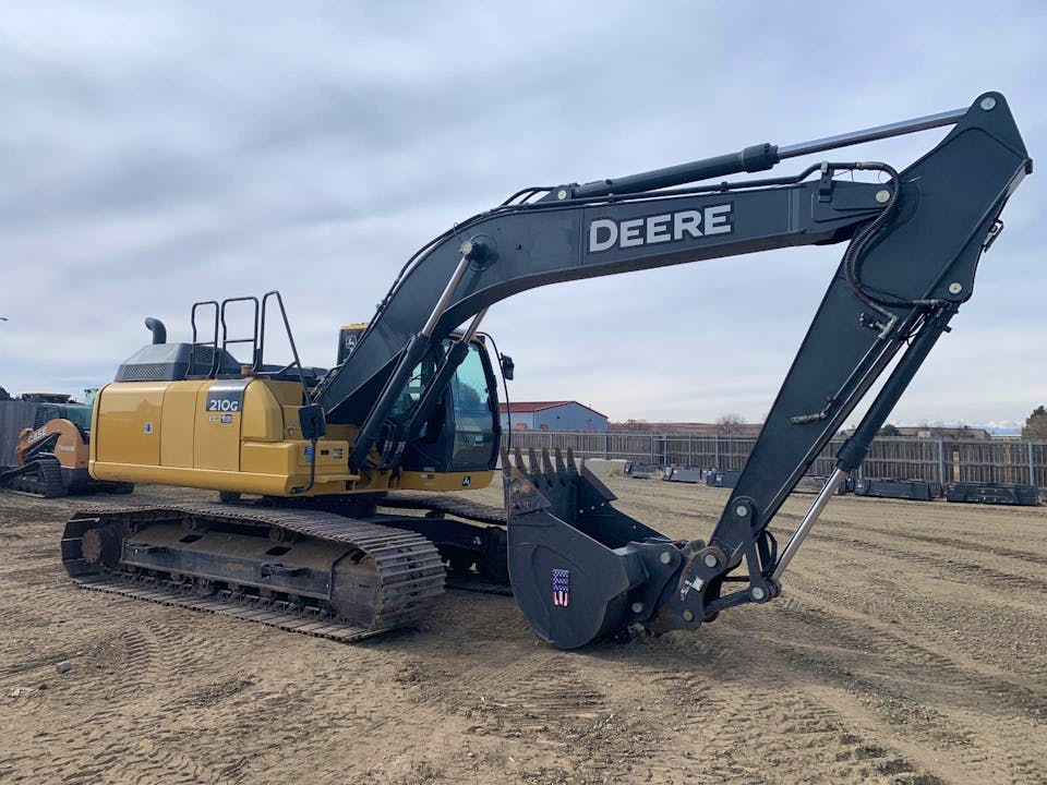 John Deere 210G LC