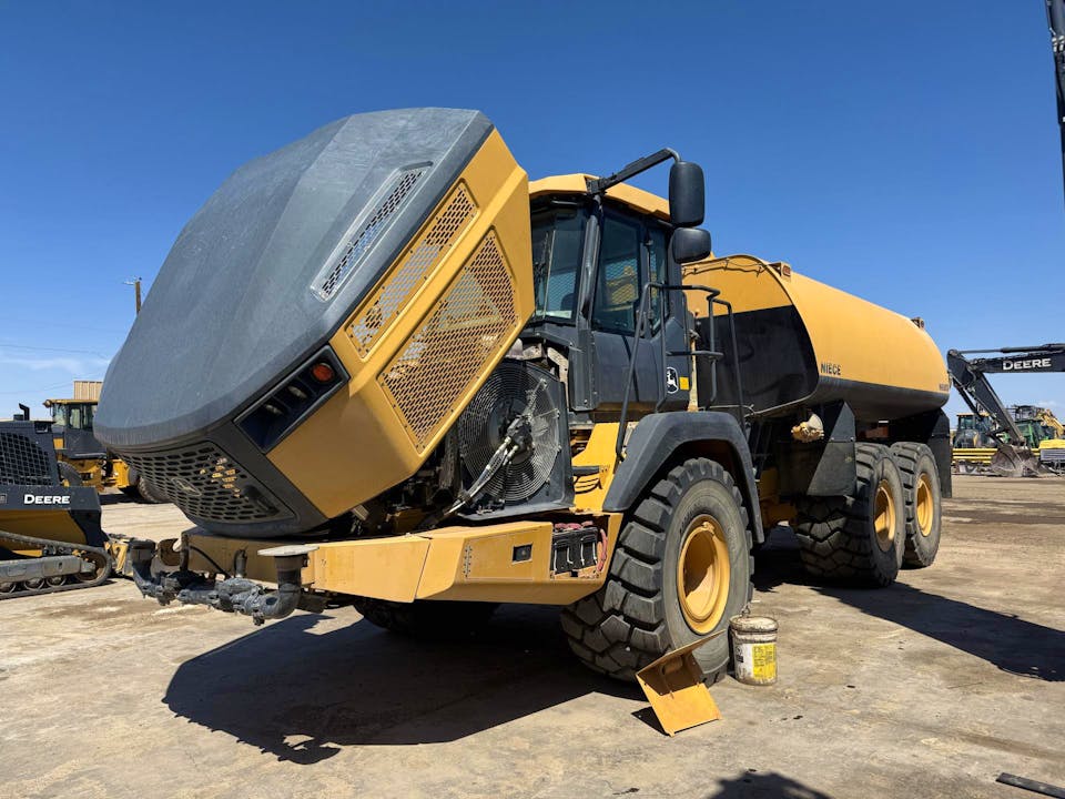 John Deere 260E