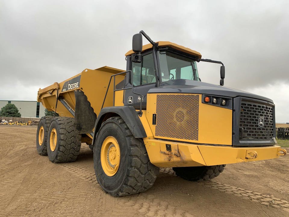 John Deere 410E