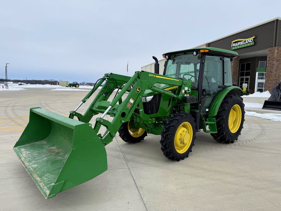 John Deere 5075E