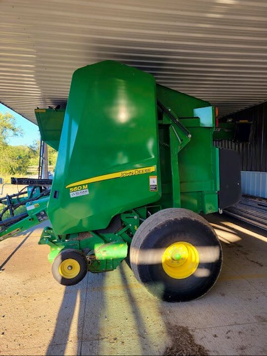 John Deere 560M