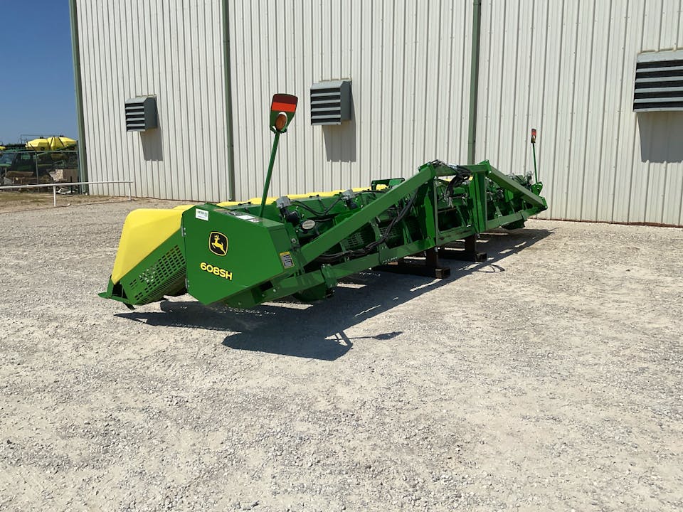 John Deere 608SH