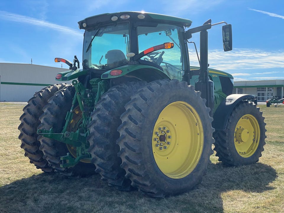 John Deere 6175R