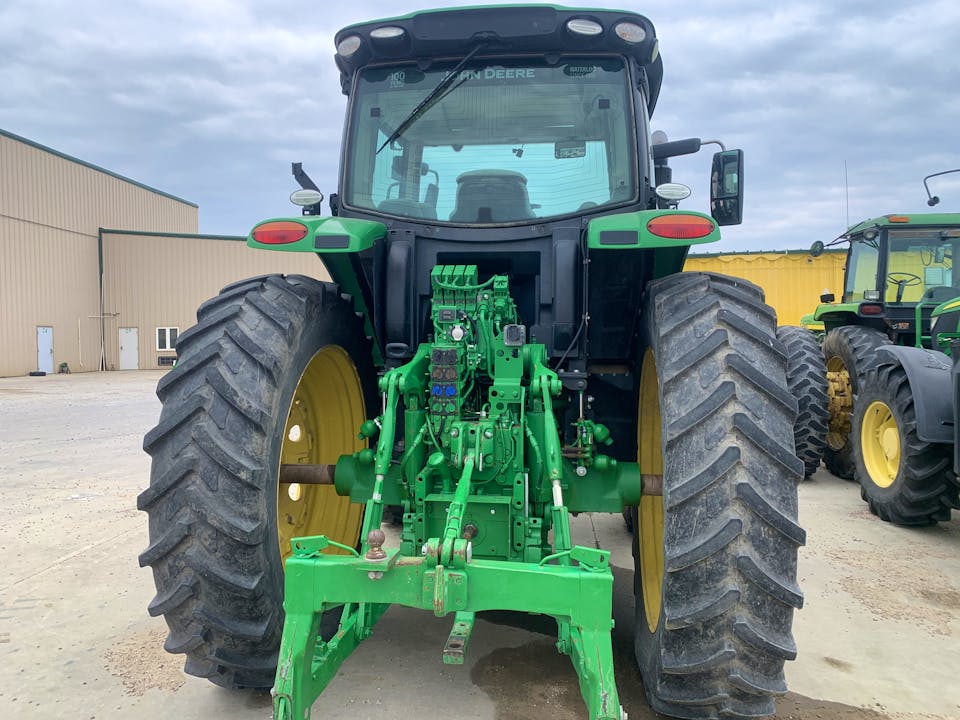 John Deere 6175R
