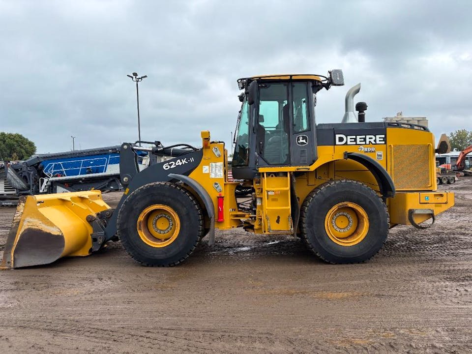 John Deere 624K
