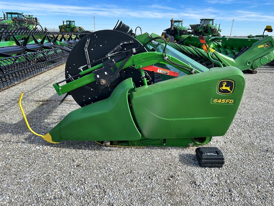 John Deere 645FD