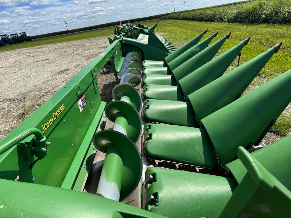 John Deere 708C StalkMaster