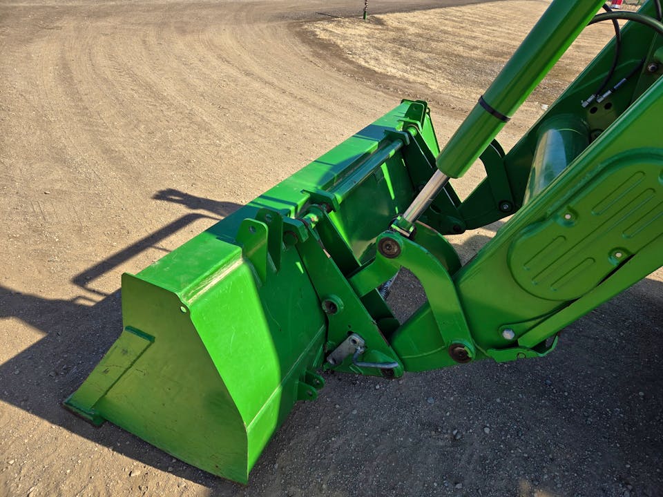 John Deere 7210R