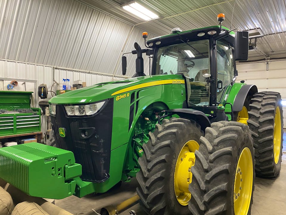 John Deere 8345R