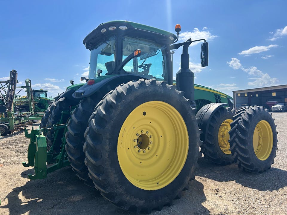John Deere 8345R