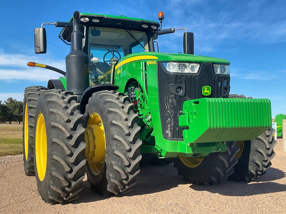 John Deere 8400R