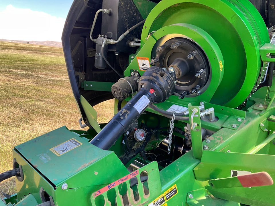 John Deere L341