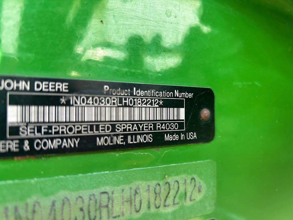 John Deere R4030