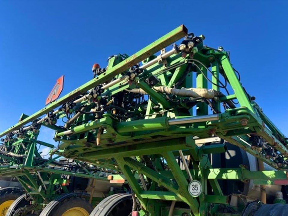 2018-john-deere-r4038-122098