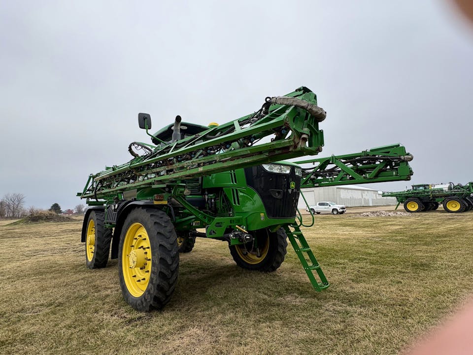 2018-john-deere-r4045-787365