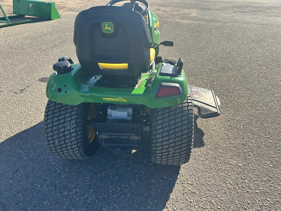 John Deere X570