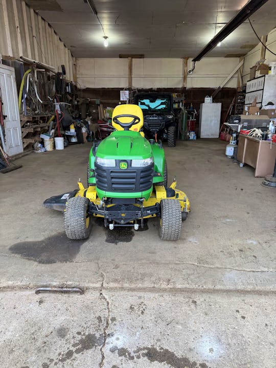 John Deere X750