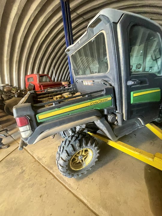 John Deere XUV835M