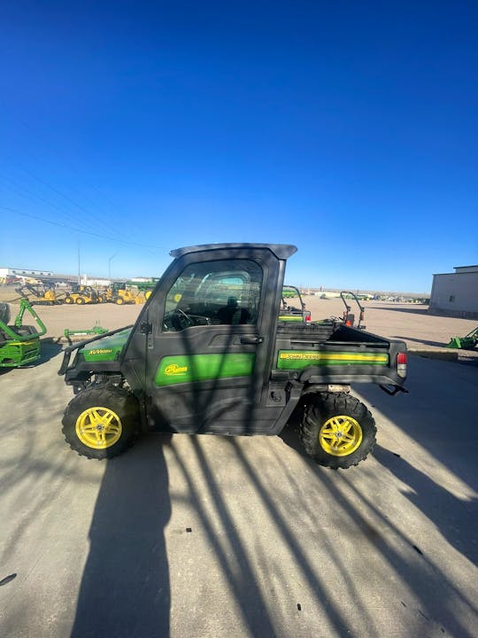 John Deere XUV835M
