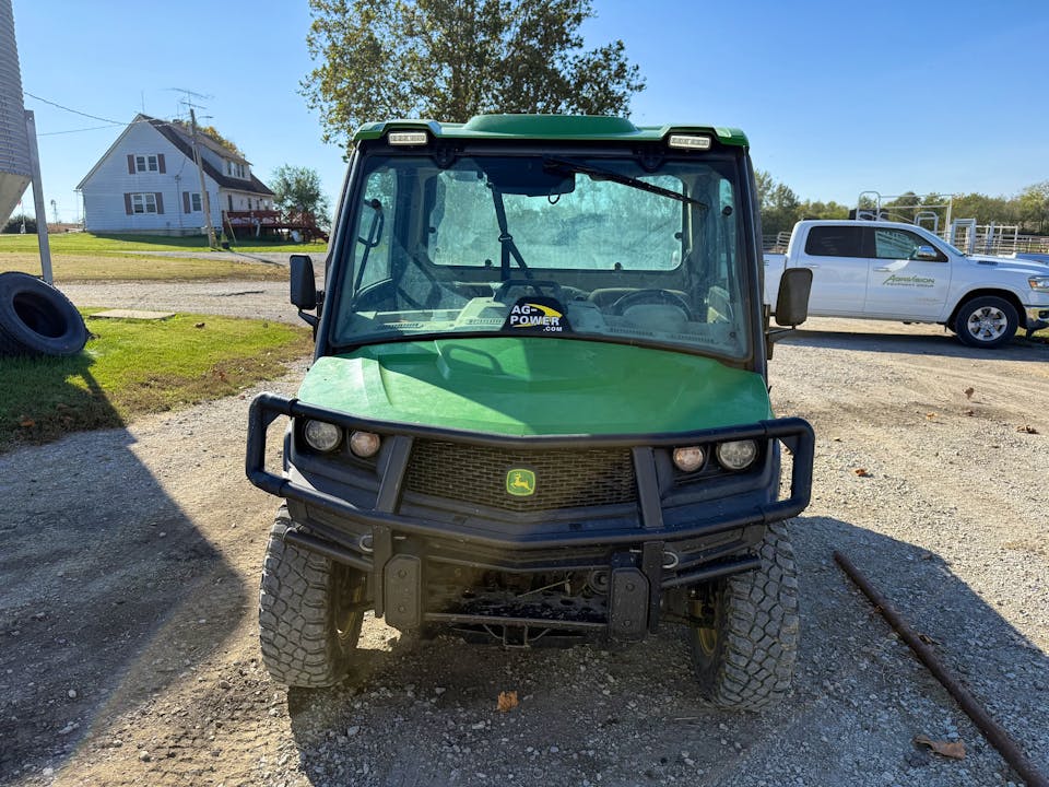 John Deere XUV835R