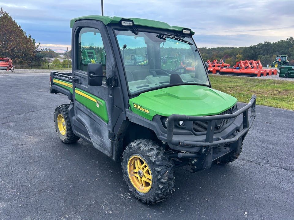 John Deere XUV865R