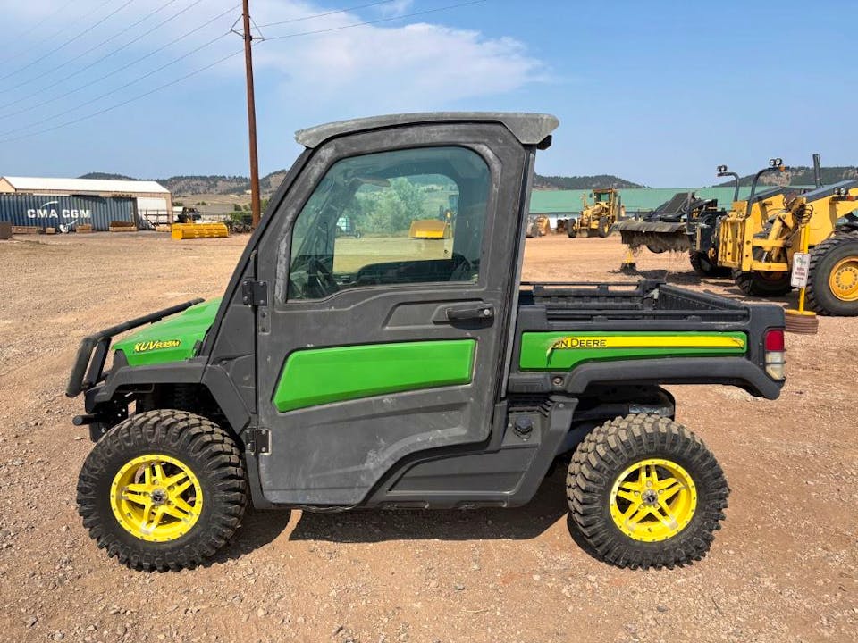 John Deere XUV835M