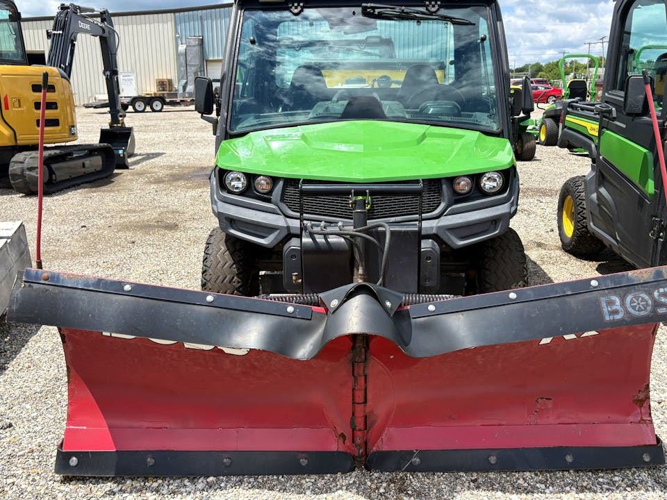 John Deere XUV865M Diesel HVAC Cab
