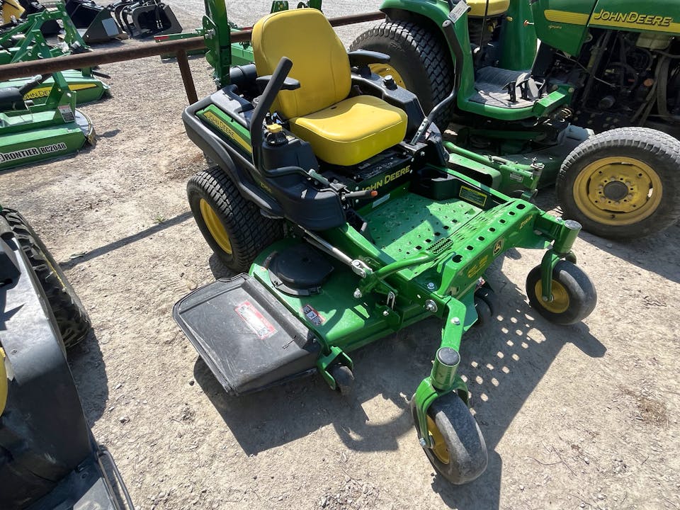 John Deere Z915E