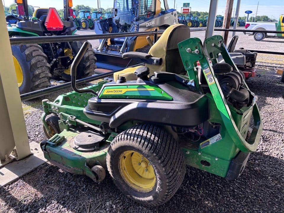 John Deere Z930M