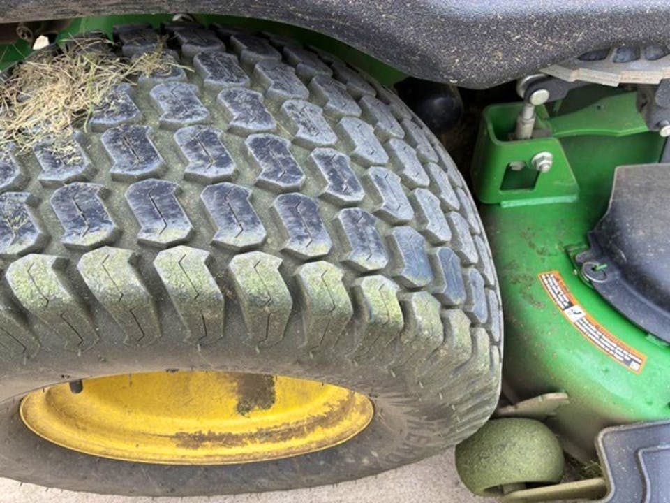 John Deere Z930R