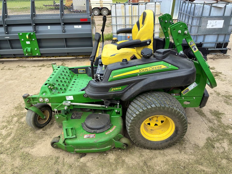 John Deere Z930R
