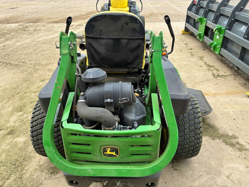 John Deere Z930R
