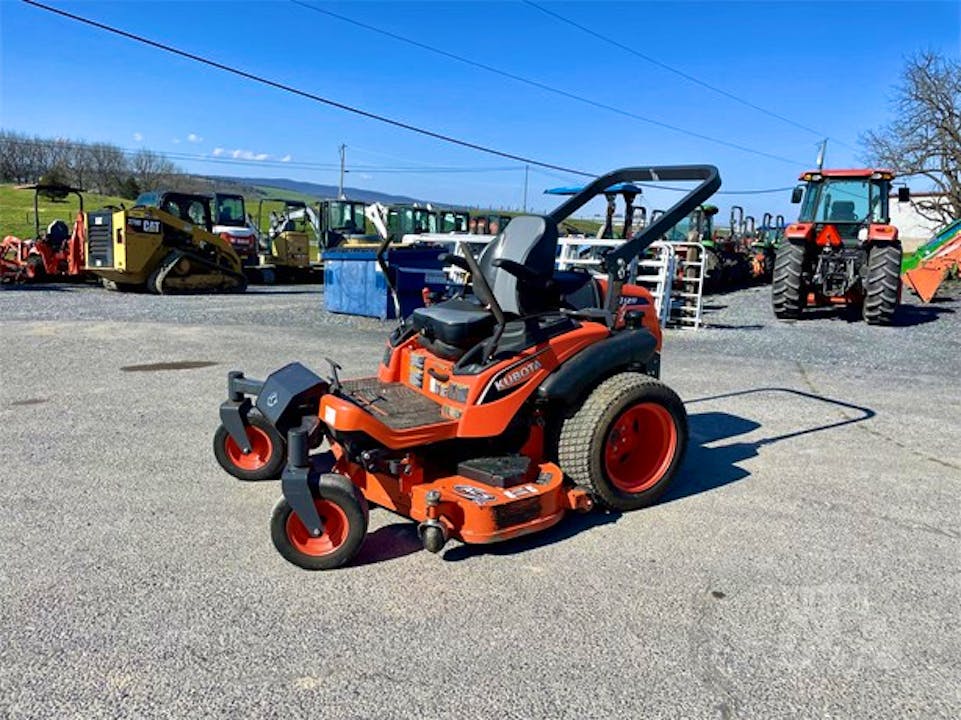 Kubota ZD1211