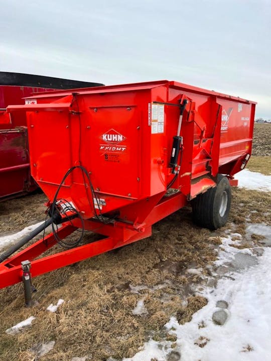 KUHN KNIGHT 3130