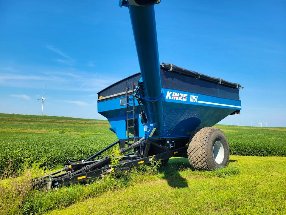 Kinze 1051