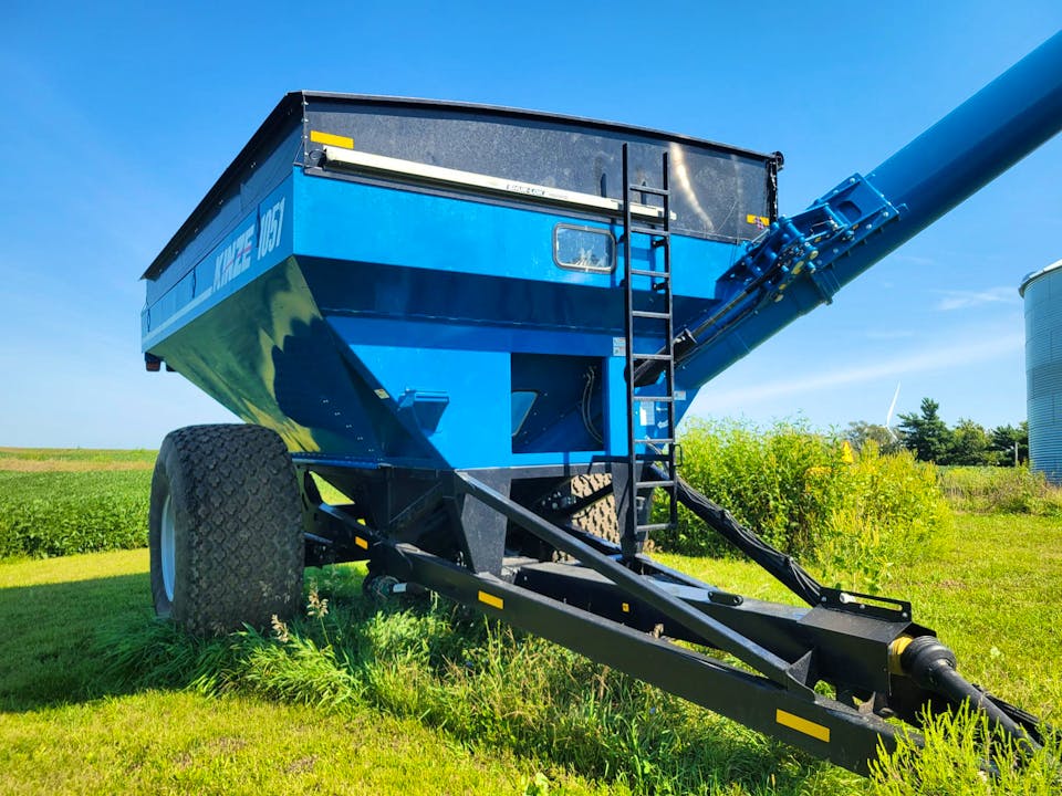 Kinze 1051