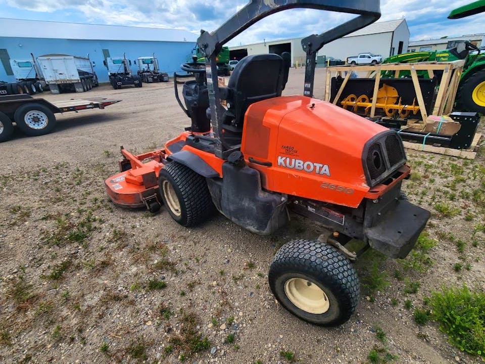 Kubota F2690