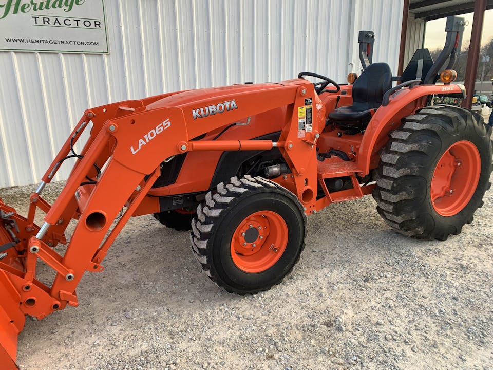 Kubota MX5200