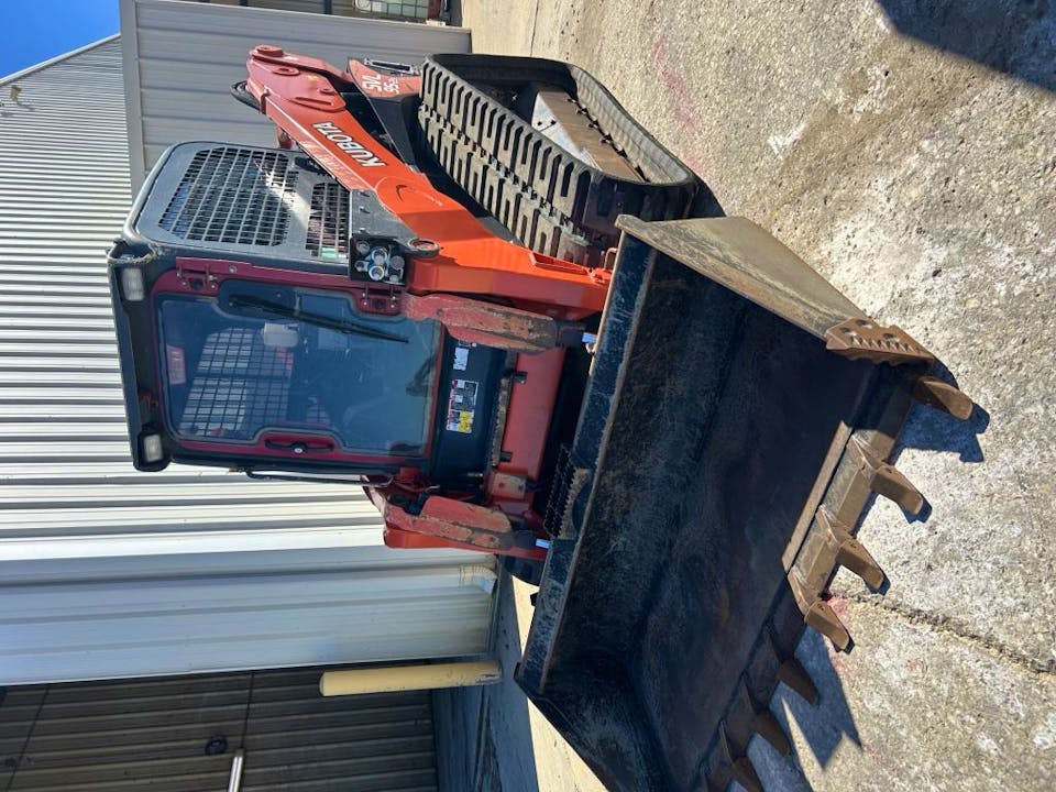 2018-kubota-svl95-2-075005