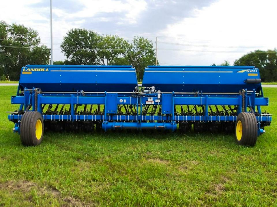 LANDOLL CORPORATION 5211